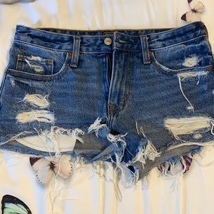 Abercrombi low rise short size 26 jean shorts